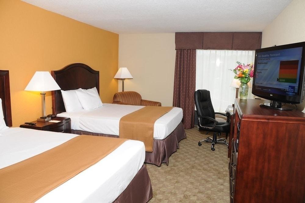 Holiday Inn Express Peachtree Corners-Norcross, An Ihg Hotel חדר תמונה