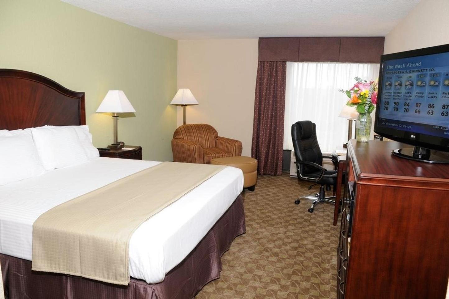 Holiday Inn Express Peachtree Corners-Norcross, An Ihg Hotel מראה חיצוני תמונה