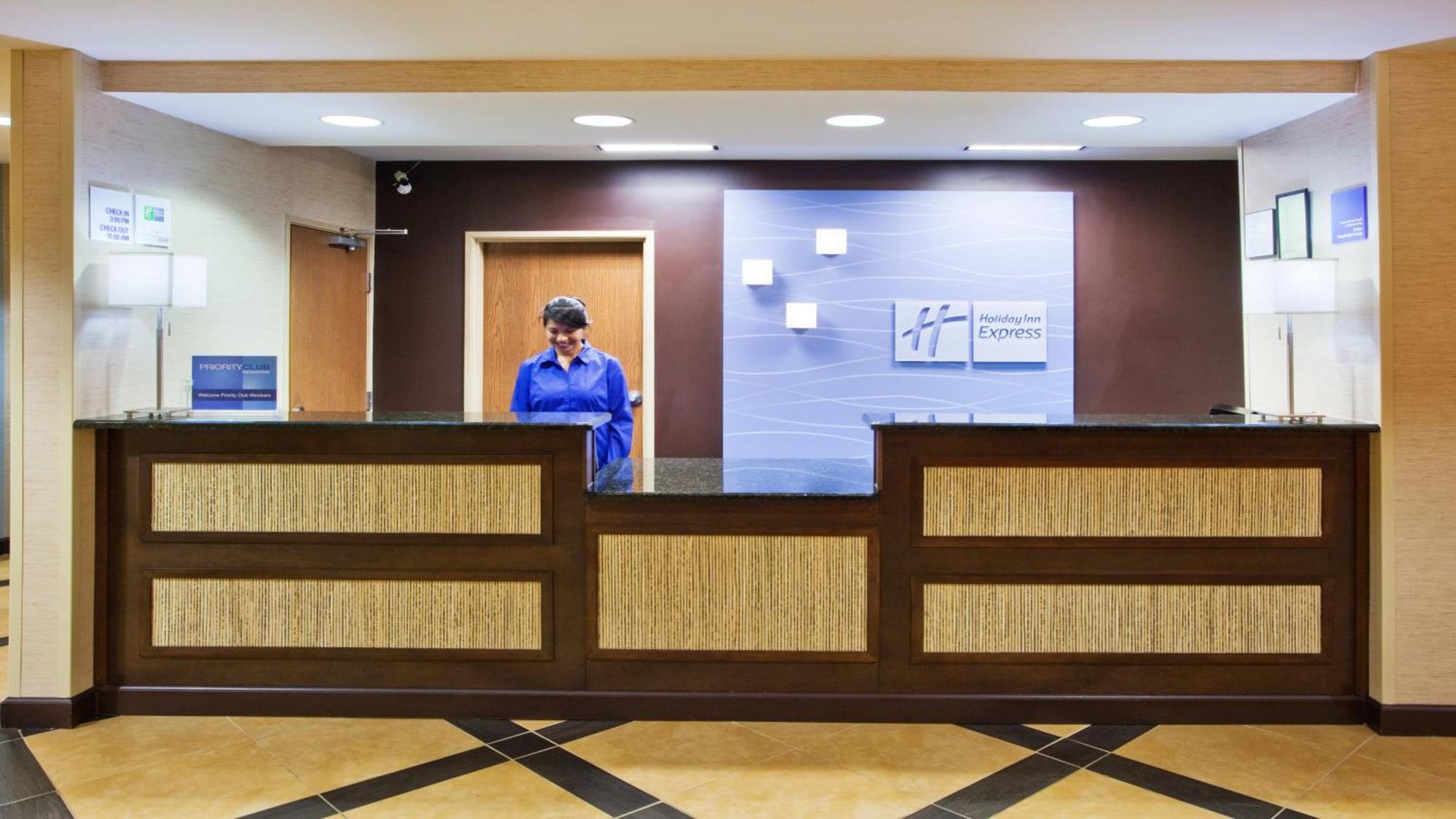 Holiday Inn Express Peachtree Corners-Norcross, An Ihg Hotel מראה חיצוני תמונה